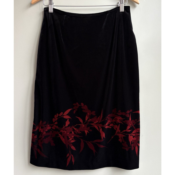 LOFT Floral Velvet Midi Skirt Black Red Holiday Whimsigoth Dark Romantic Fairy M - Picture 1 of 11